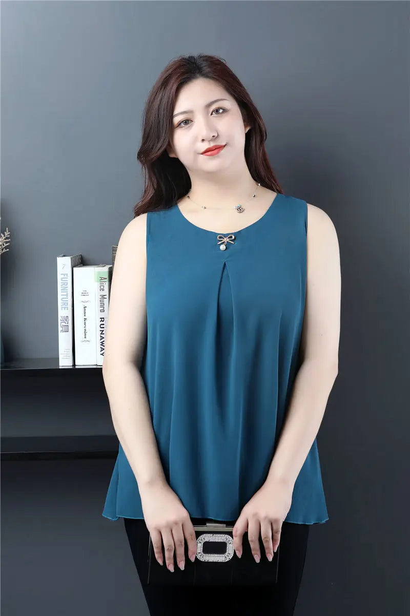 Obesity Women Chiffon Shirt 2025 New Summer Sleeveless O-neck Blouse Casual Solid White/Red Loose Oversized Female Tops