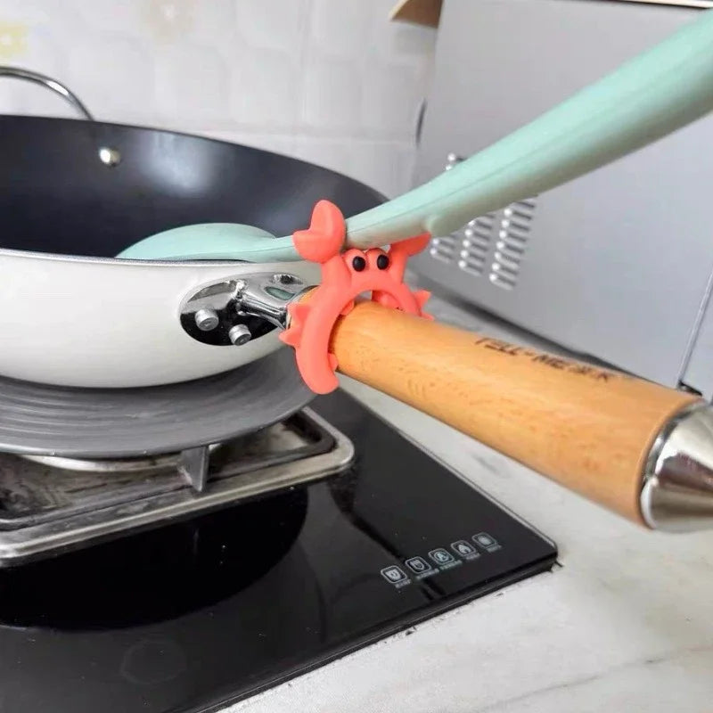 2/1Pcs Silicone Spatula Rack Small Crab Anti Scalding Overflow Pot Clip Spoon Holder Clip Universal Shovel Rack Kitchen Gadgets