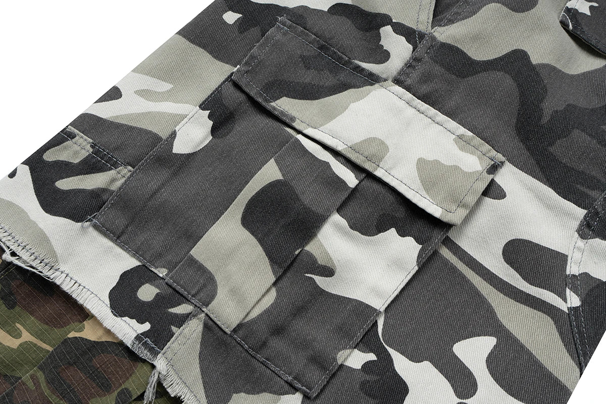 Fake Two Piece Spliced Camouflage Cargo Shorts for Men Wide Leg Patchwork Baggy Over Knee Length Pants Oversized Loose Short