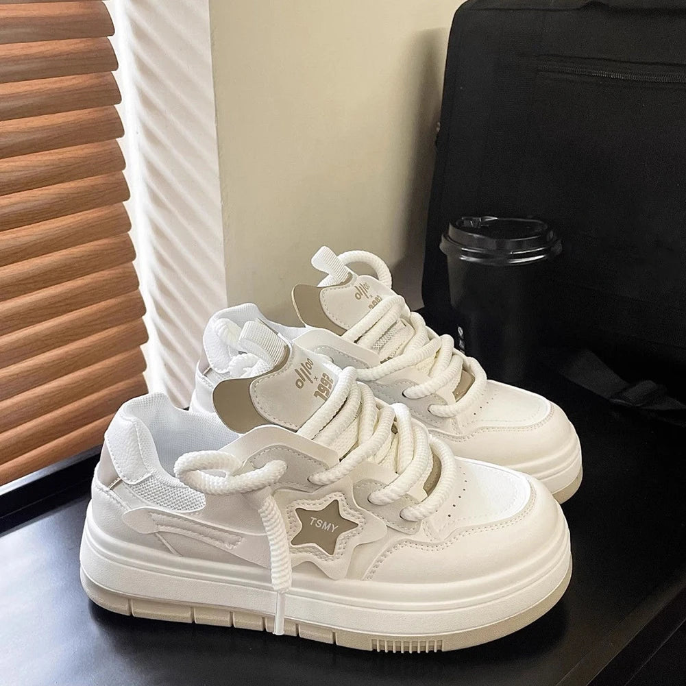 Star Walking Sneakers Casual Sport Shoes Thick Sole Comfortable Running Shoes Non-Slip Aesthetic Tennis Shoes for Outdoor Sports