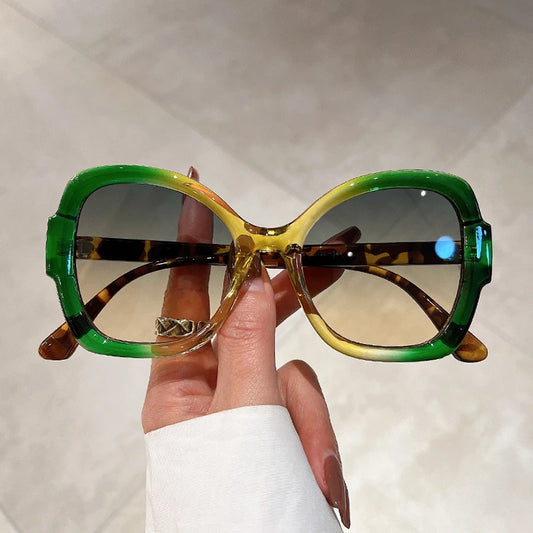 KAMMPT Oversized Round Women Sunglasses 2023 New Stylish Vintage Butterfly Candy Color Shades Ins Trendy Gradient Ladies Eyewear