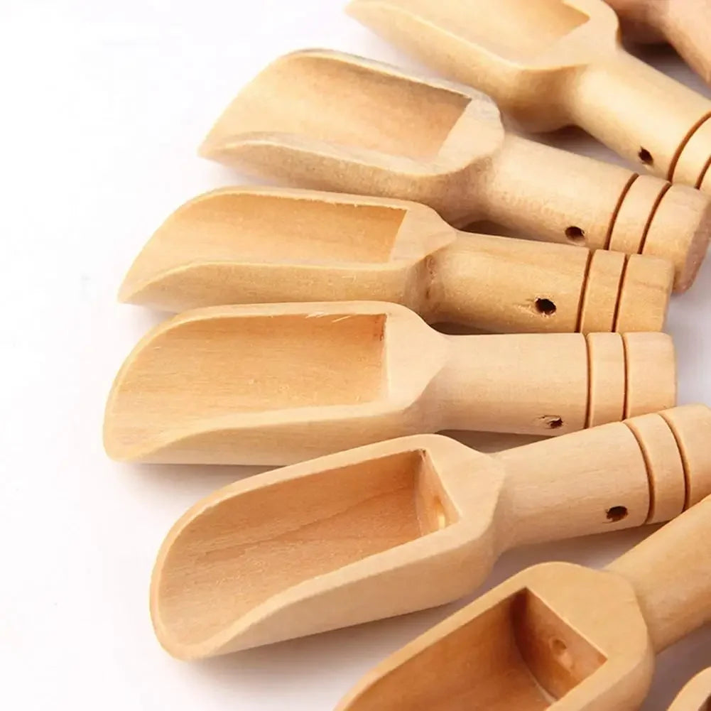 1 pc Wooden Handle Small Salt Shovel Scoop Teaspoon Ground Milk Powder Coffee Scoops Condiment Spoon