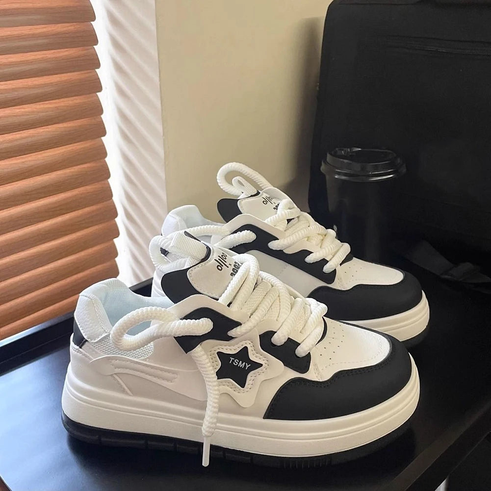 Star Walking Sneakers Casual Sport Shoes Thick Sole Comfortable Running Shoes Non-Slip Aesthetic Tennis Shoes for Outdoor Sports